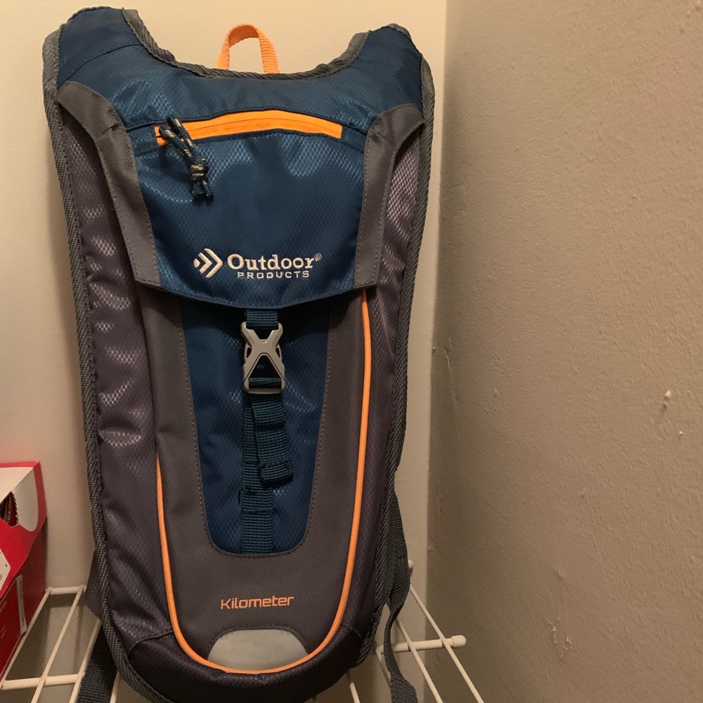 Hydration Backpack Without Water Bladder - image 1